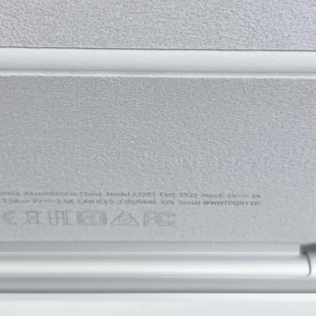 【純正】【美品】iPad 11インチ A2261 Magic Keyboard