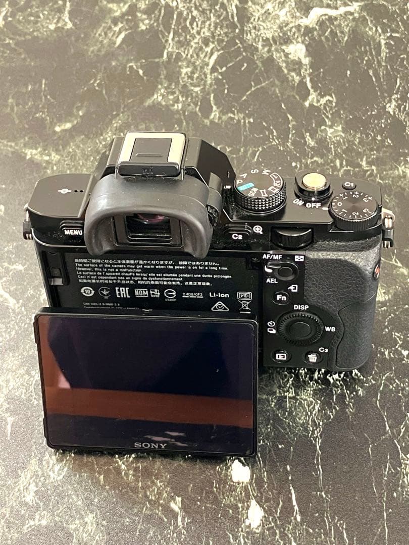 SONY α7 ILCE-7 ズ－ムレンズセット　ソニー　ミラーレス一眼カメラ