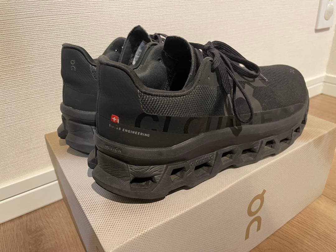 On Cloudmonster 27cm ブラック