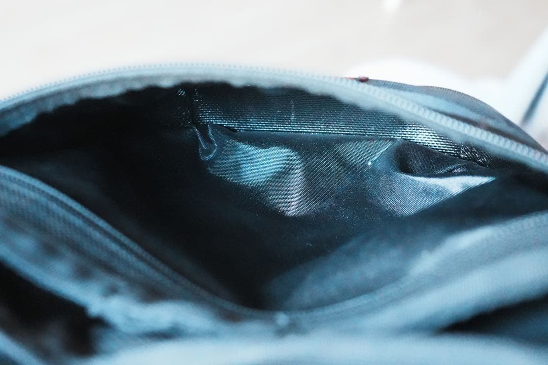 超美品 ブリーフィング DAY TRIPPER/S ショルダーバッグ