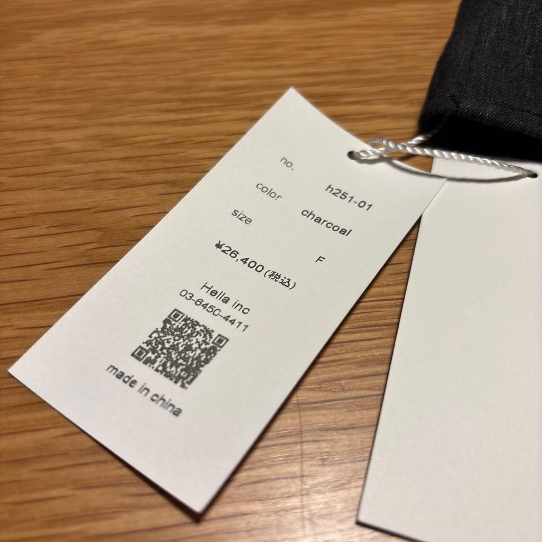 【新品未使用】 Hella volume ruffle tops チャコール