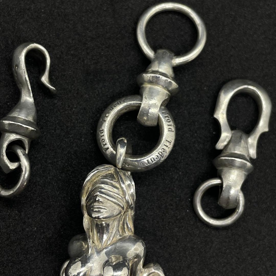 Froid Tiedeur ネックレス チャーム ペンダントトップ罪と罰