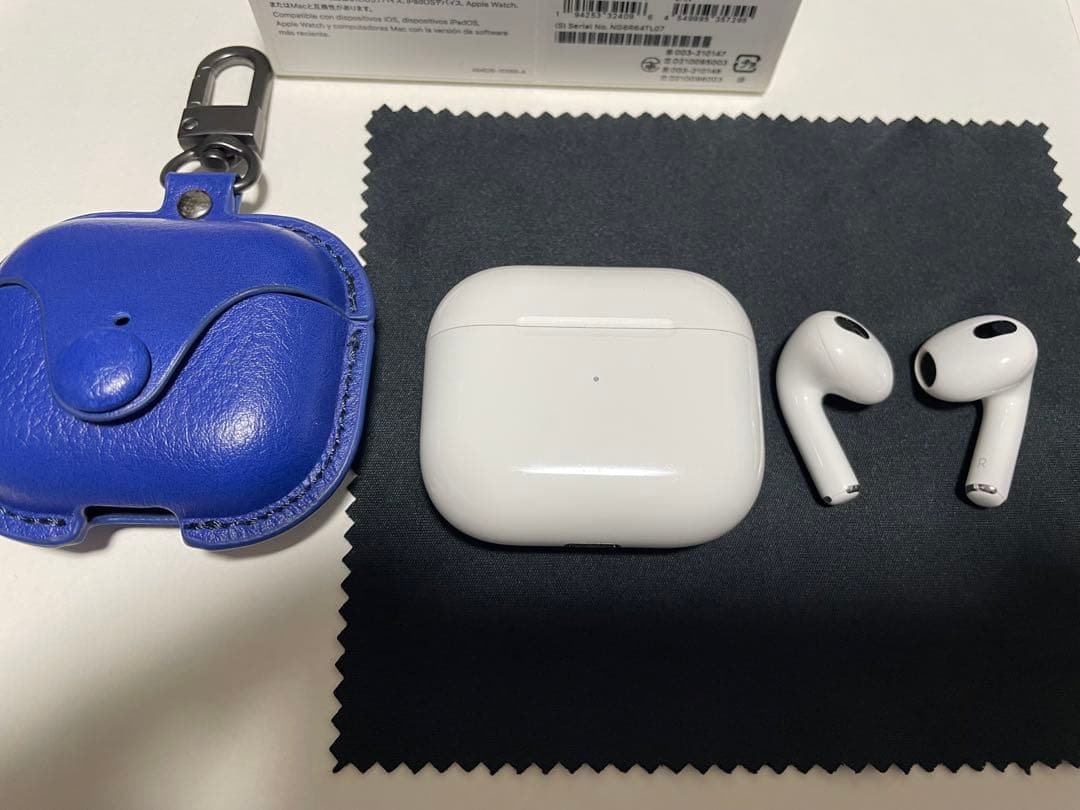 AirPods第三世代+ ケース