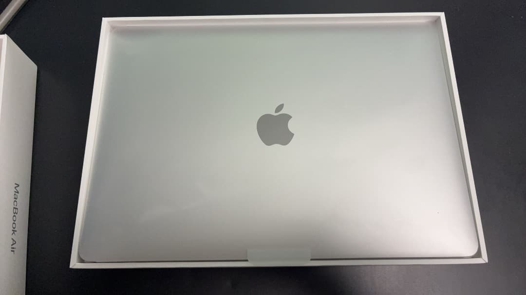 MacBook本体 M1 MacBook Air 2020 16GB SSD1TB
