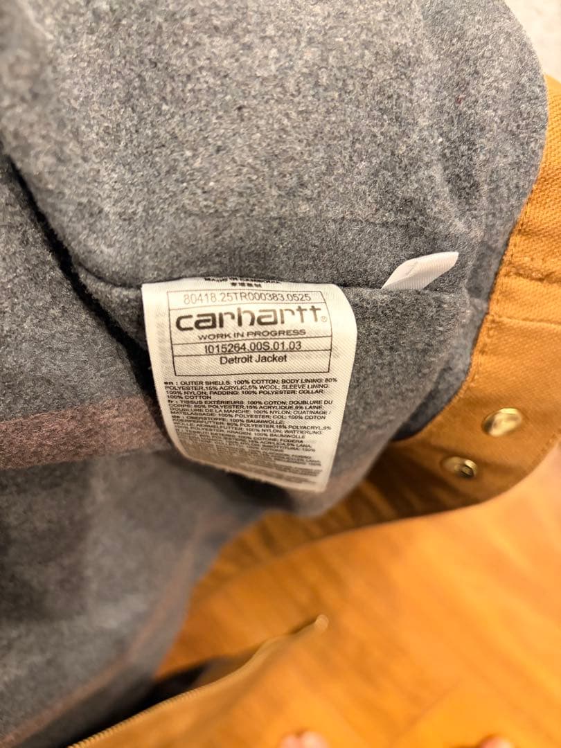 カーハート　デトロイトジャケット　WIP Sサイズ