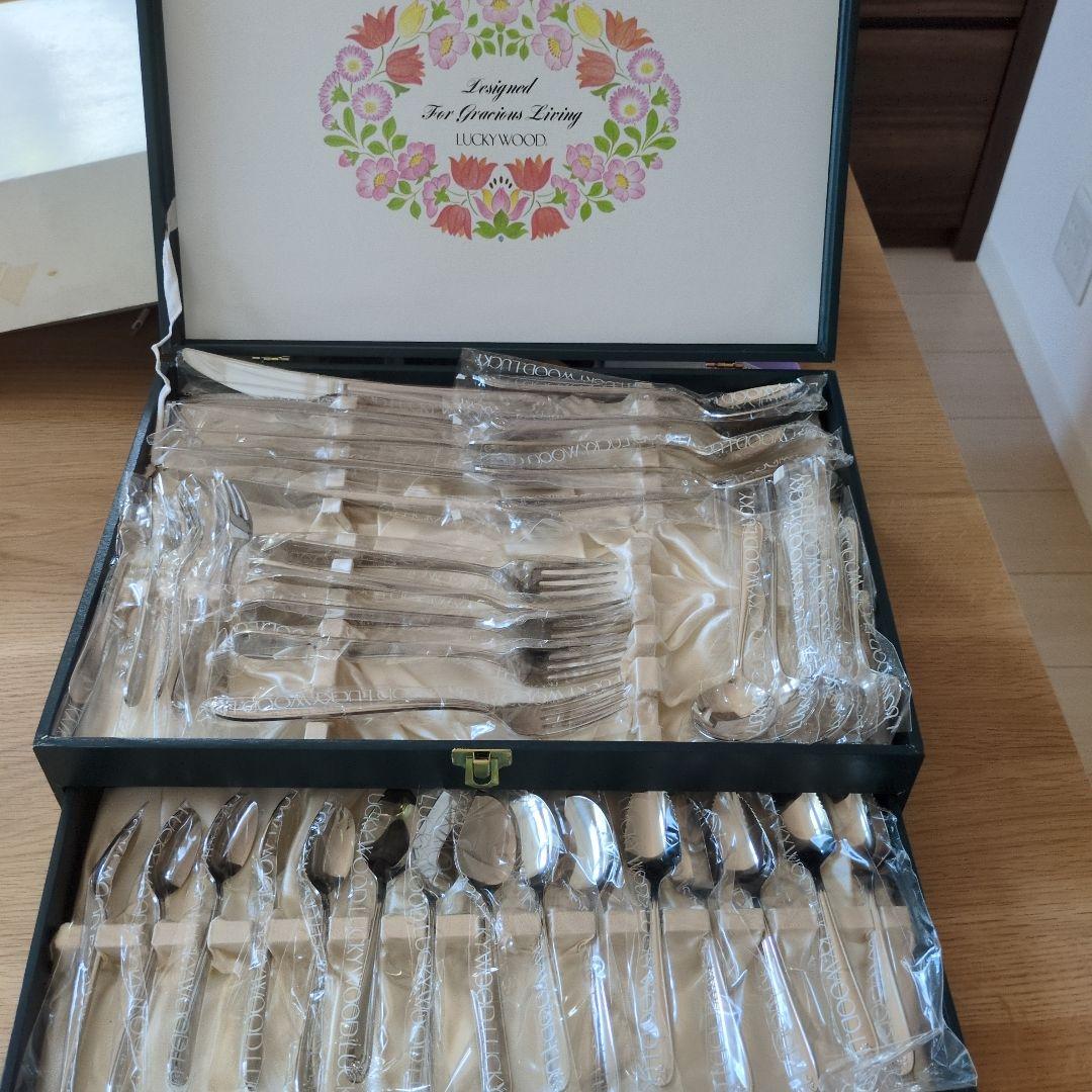 もりラッキーウッド8種40点ステンレス製カトラリーセット