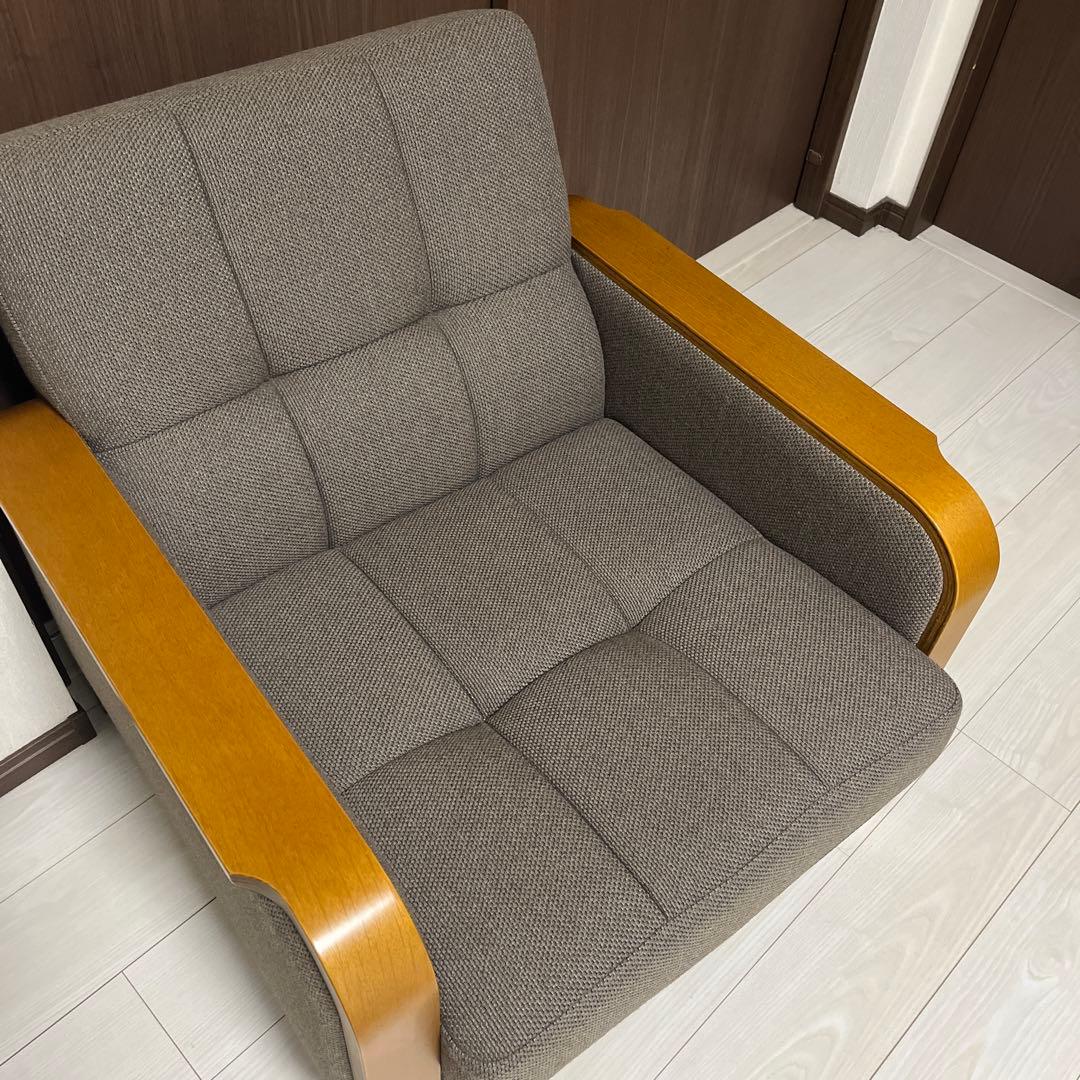 天童木工のイージーチェア1脚