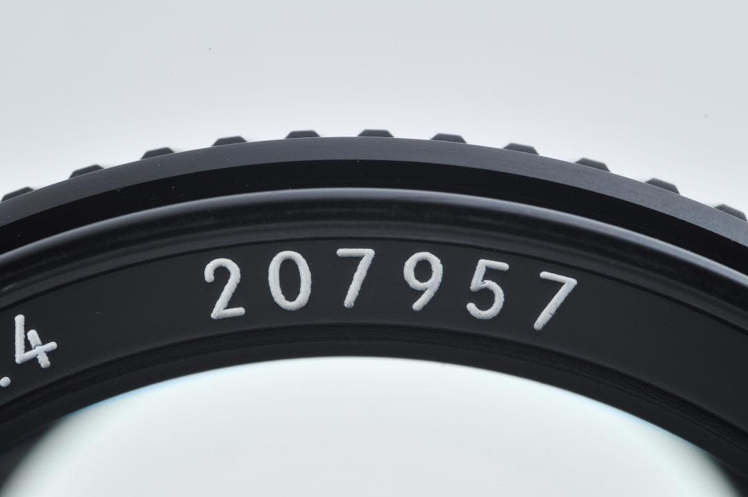 ニコン Nikon NIKKOR 85ｍｍ F1.4 Ai-s ≪油染み無し≫