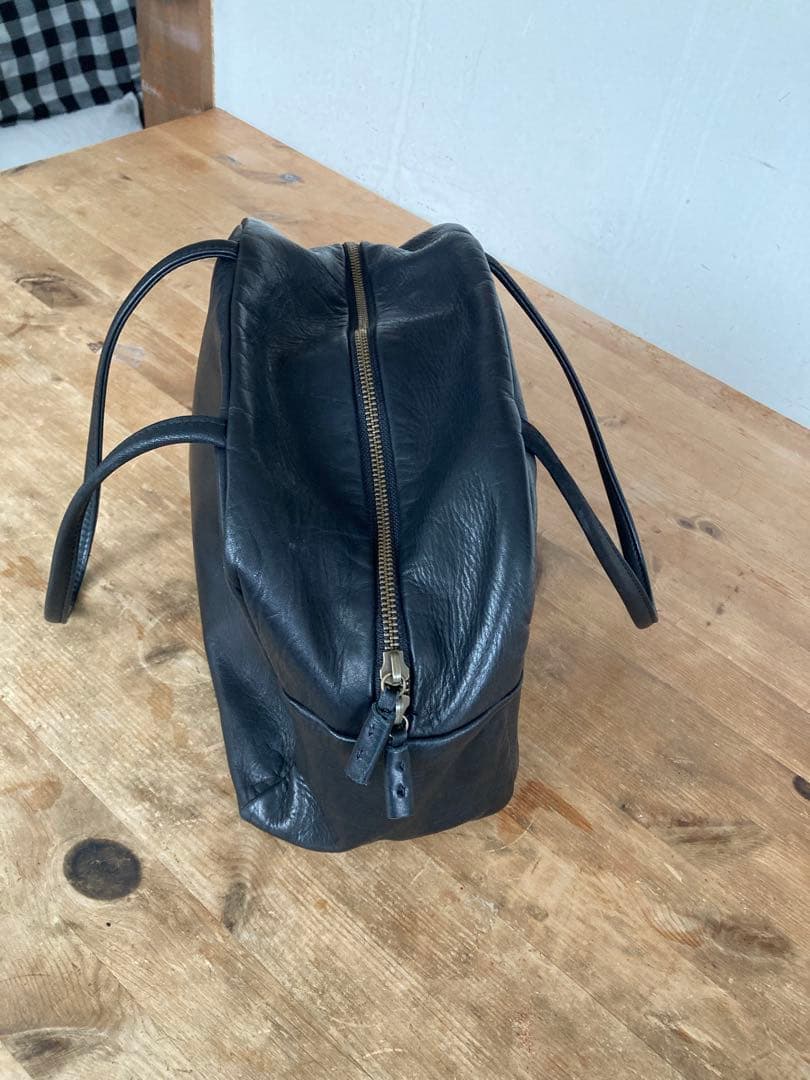 a（アー）　ボストンバッグ　ブラック　Mサイズ