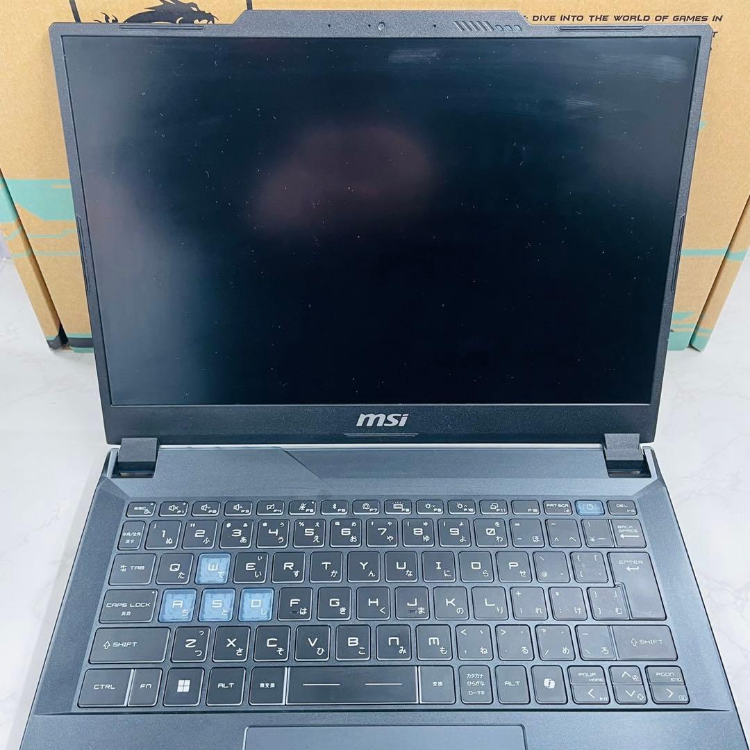 Windowsノート本体 MSI Cyborg-14 i7 13620H 32GB 1TB RTX4060