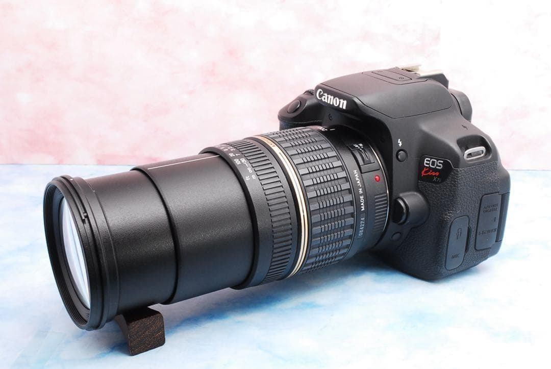 Canon Kiss X7i★一眼レフカメラ★バッグ付★便利な高倍率レンズ付