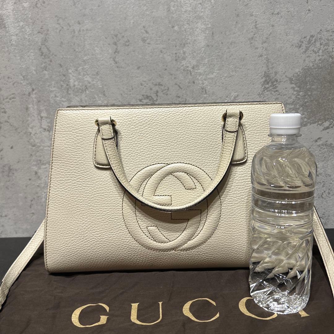 ※ルドルフ様※【GUCCI 】ホワイトレザーハンドバッグ