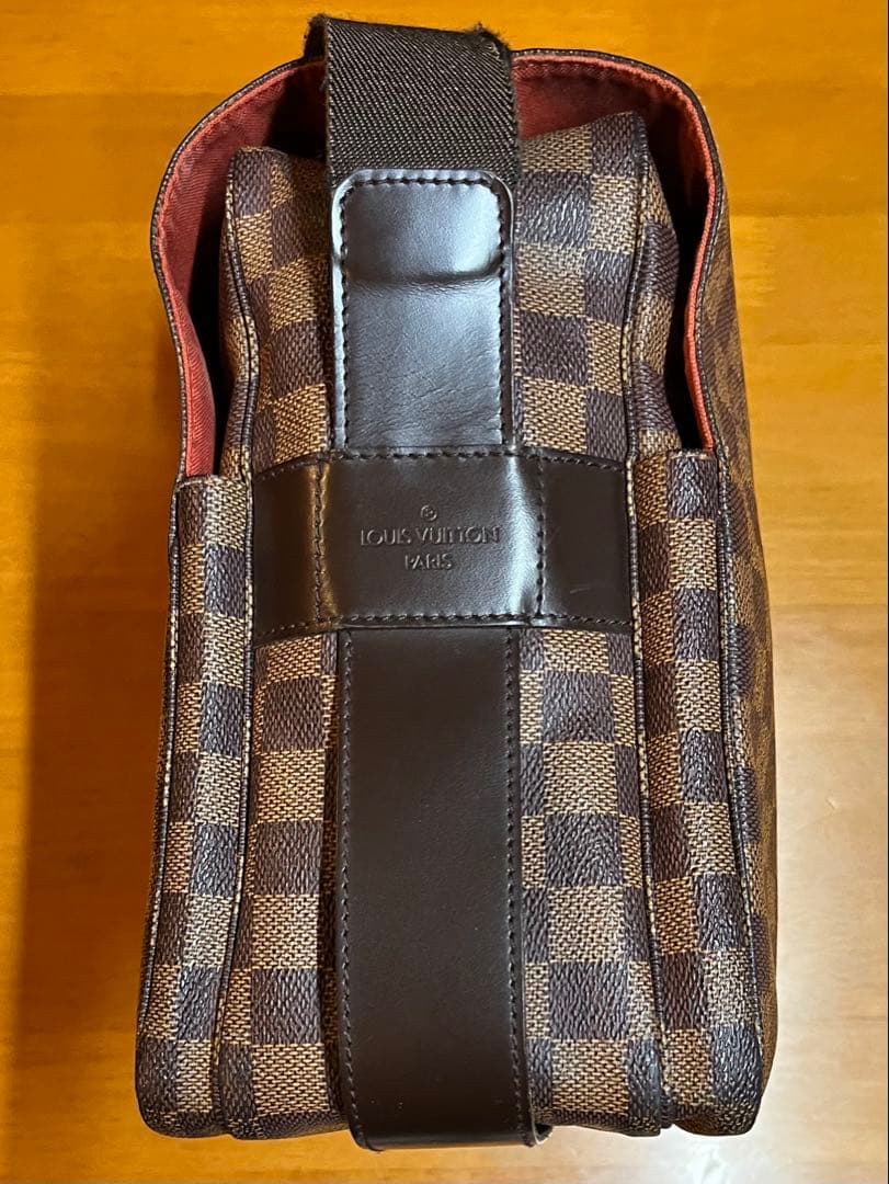 ルイヴィトン　ナヴィグリオ　ショルダーバッグ