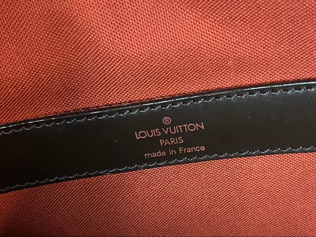 ルイヴィトン　ナヴィグリオ　ショルダーバッグ