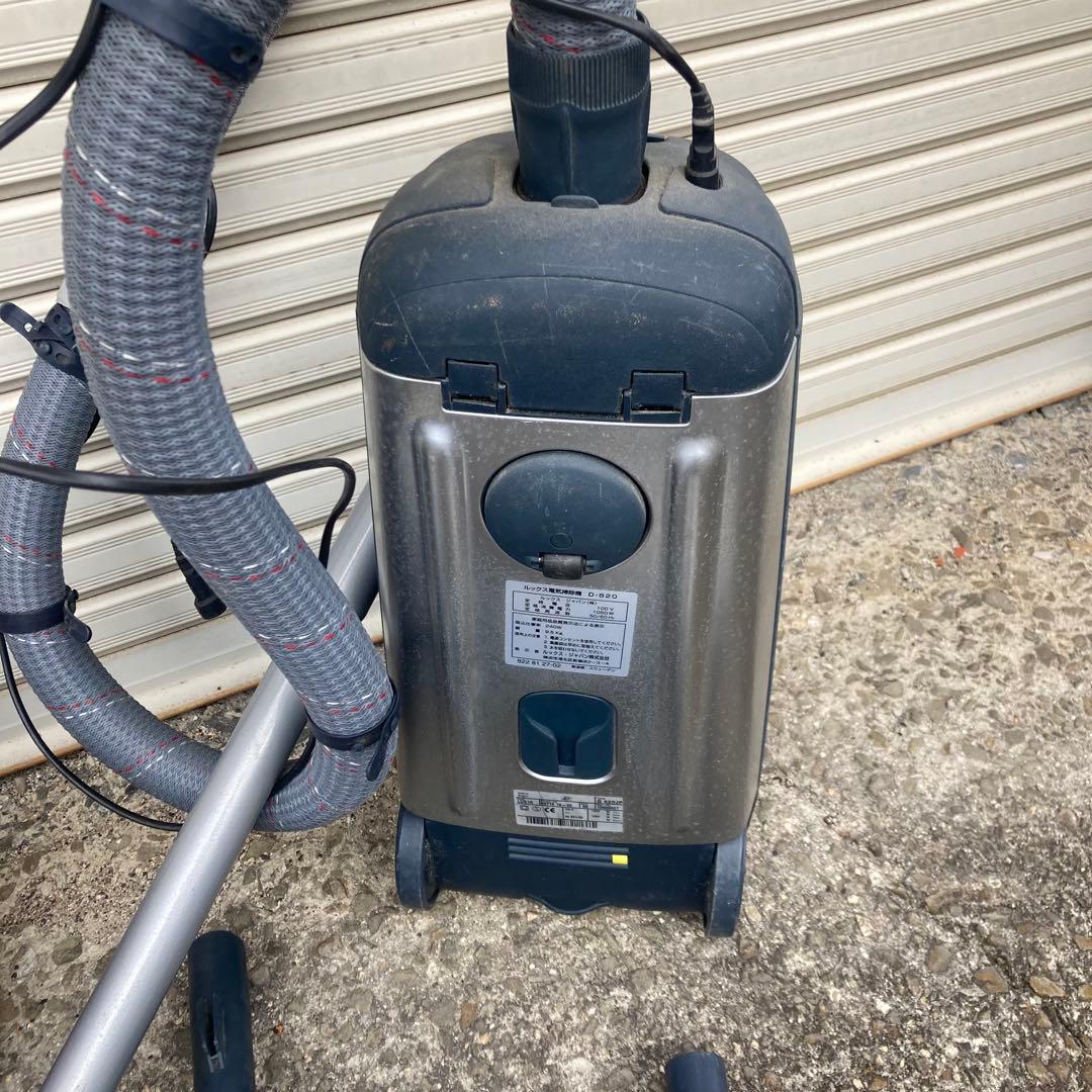 ルックスジャパン　掃除機　D820