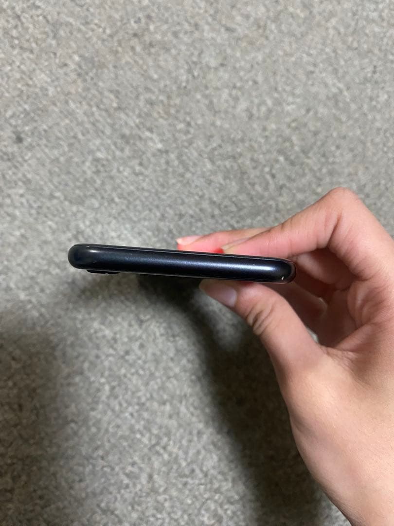 チ*ん様 iPhoneSE第2世代 64GB ブラック SIMフリー 初期化済