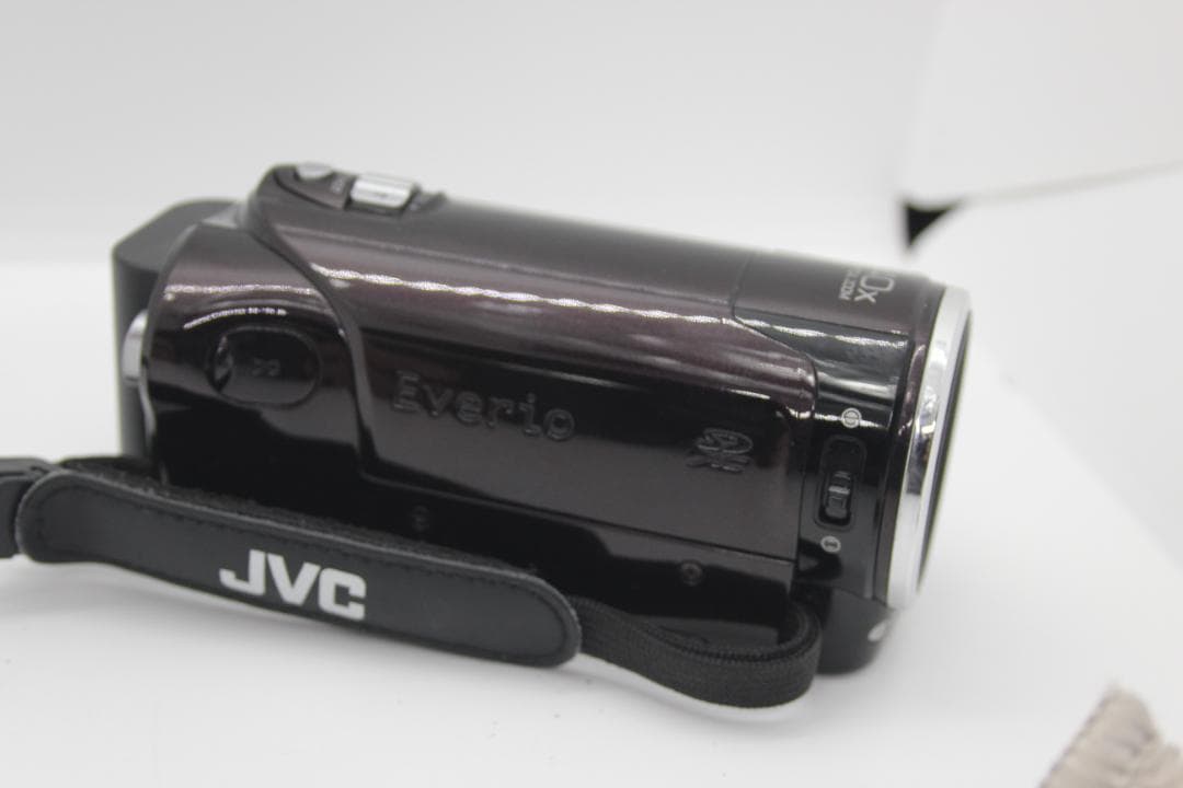 （極美品）JVC Everio GZ-HM670 ビデオカメラ