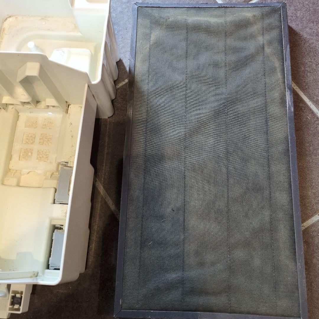 Panasonic　ジアイーノ 空気清浄機　次亜塩素酸 空間除菌脱臭機