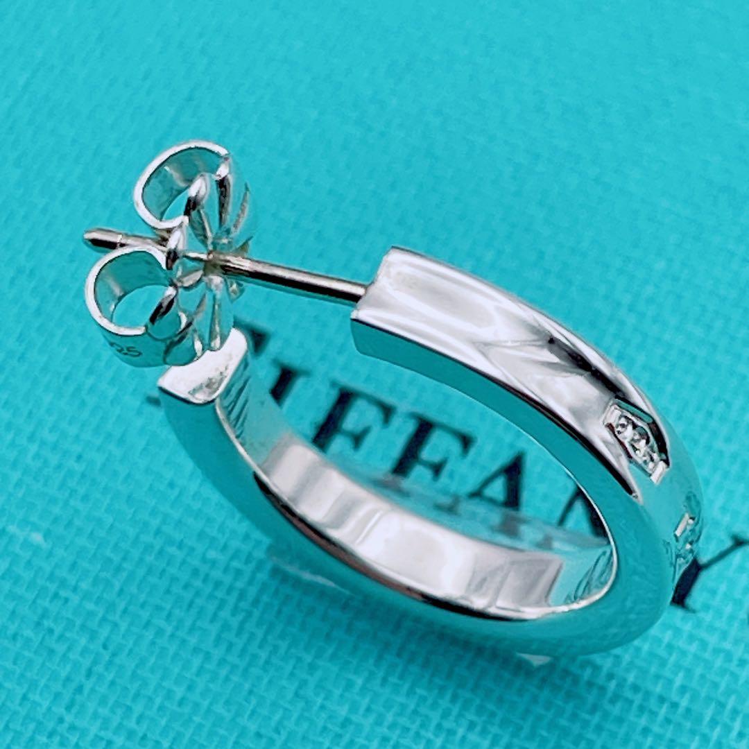 Tiffany & Co. ピアス　ナロー　フープ　シルバー　片耳