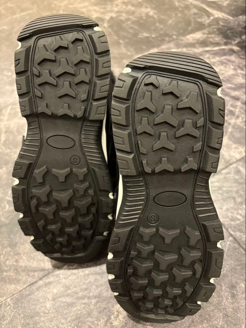 ⭐︎ 新品未使用 ⭐︎ ＋diana クリスタルバックル スノーブーツ Sサイズ