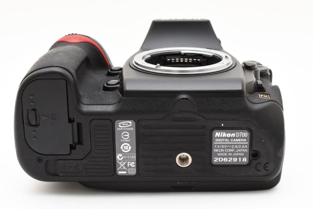 ★元箱付★Nikon ニコン D700 ボディ nikonフルサイズ名機