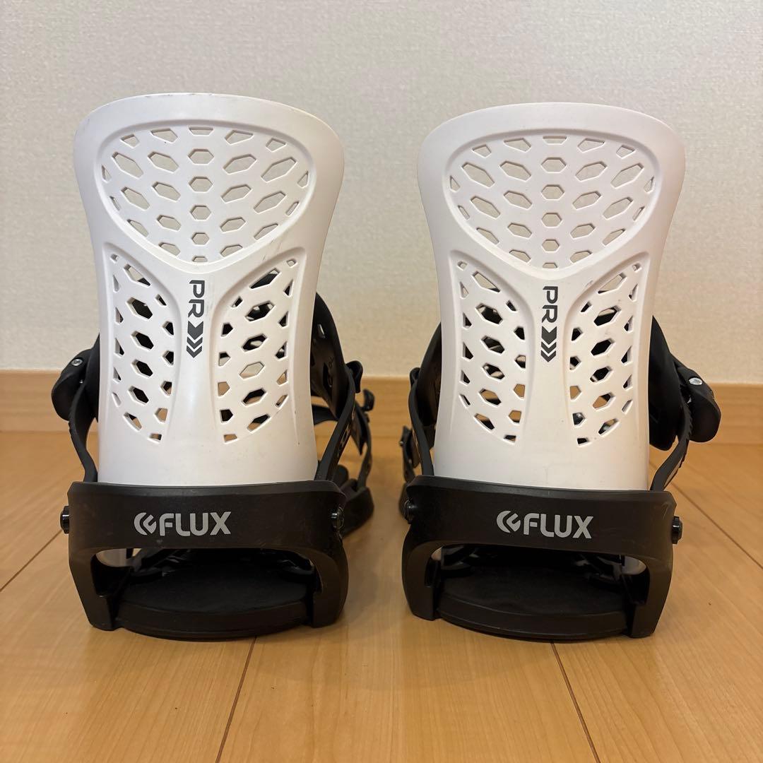 FLUX PR ホワイトMサイズ スノーボードビンディング