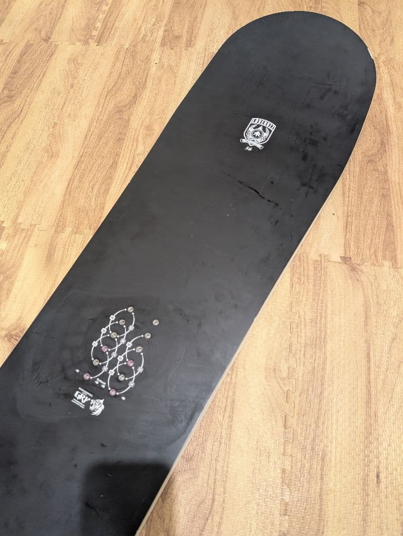 GRAY LOVEBUZZ 156cm パウダー　スノーボード