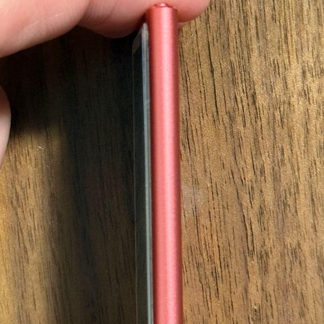 Apple iPod nano（第7世代）ピンク 16GB　シリコンカバー付き