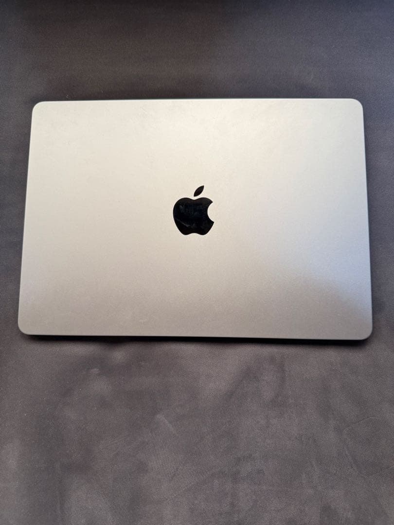 Apple MacBook Air (M3, 2024) 本体