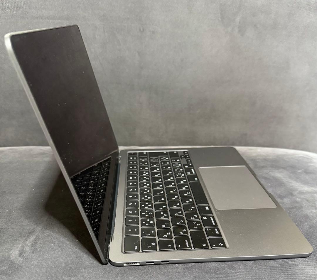Apple MacBook Air (M3, 2024) 本体