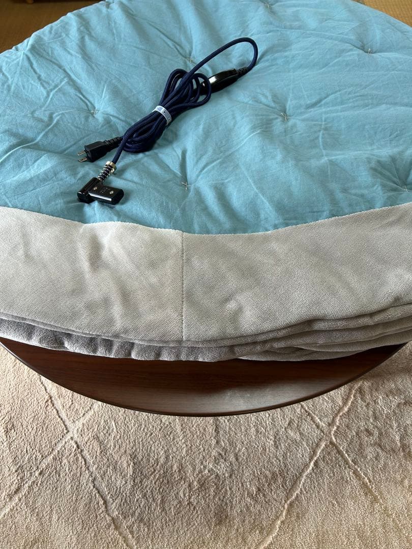 unicoメッテ円形こたつテーブルとunico円形こたつ掛け布団セット