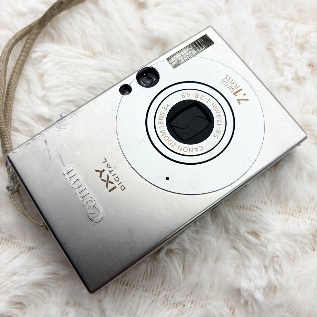 動作良好 Canon IXY 10 シルバー バッテリー 充電器付属