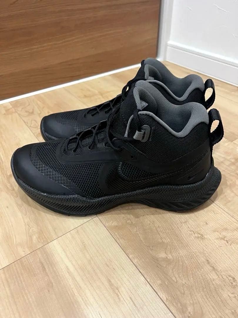 0*7様 NIKE REACT SFB CARBON Mid BLACK ナイキ