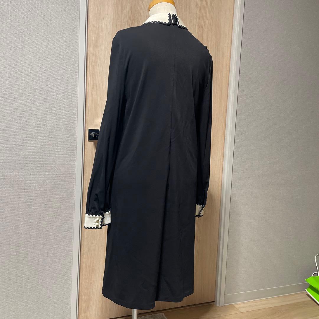 グッチ　ワンピース　パールロゴ入り　ブラックLサイズ