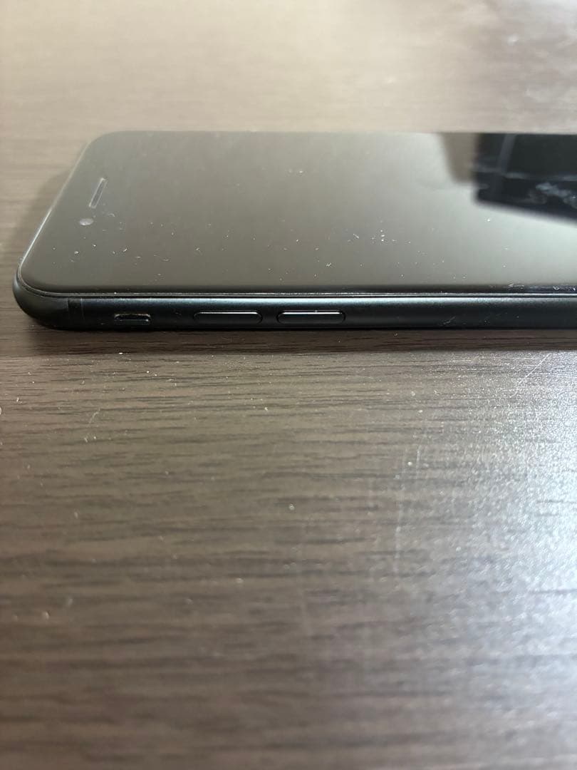 iPhone SE (第2世代) 128GB　ブラック　箱付き