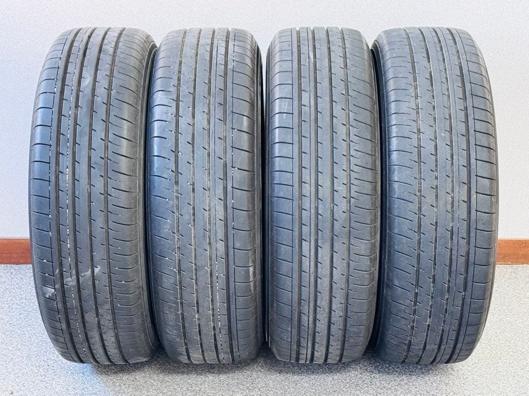 か*ん様 トヨタ•ライズ•ダイハツ•ロッキー•純正16インチ•ヨコハマタイヤ4本