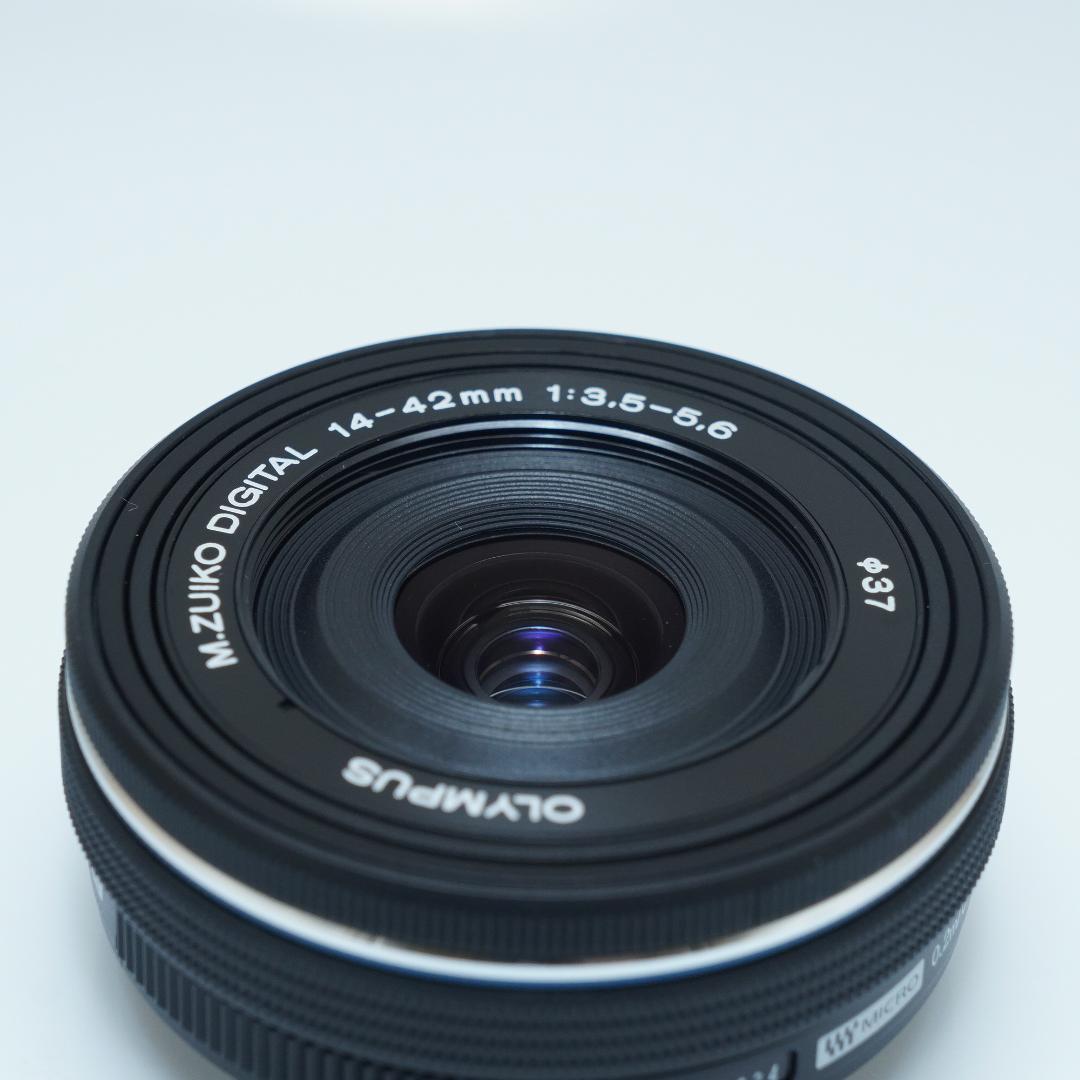 ★動画でも大満足★オリンパス14-42mm EZ パンケーキ ブラック