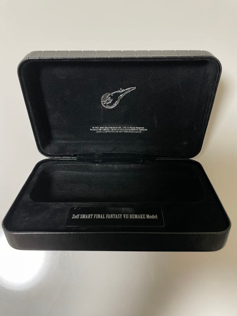 FINAL FANTASY VII限定モデル Zoff PC ULTRAレンズ