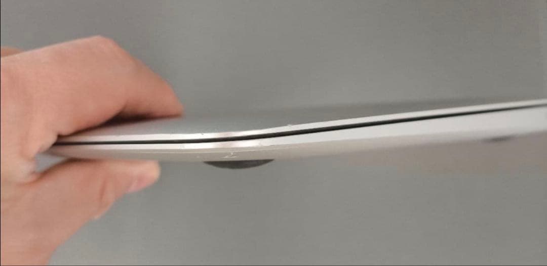 MacBook Air 2013 11インチi5 8GB 256GB Dual