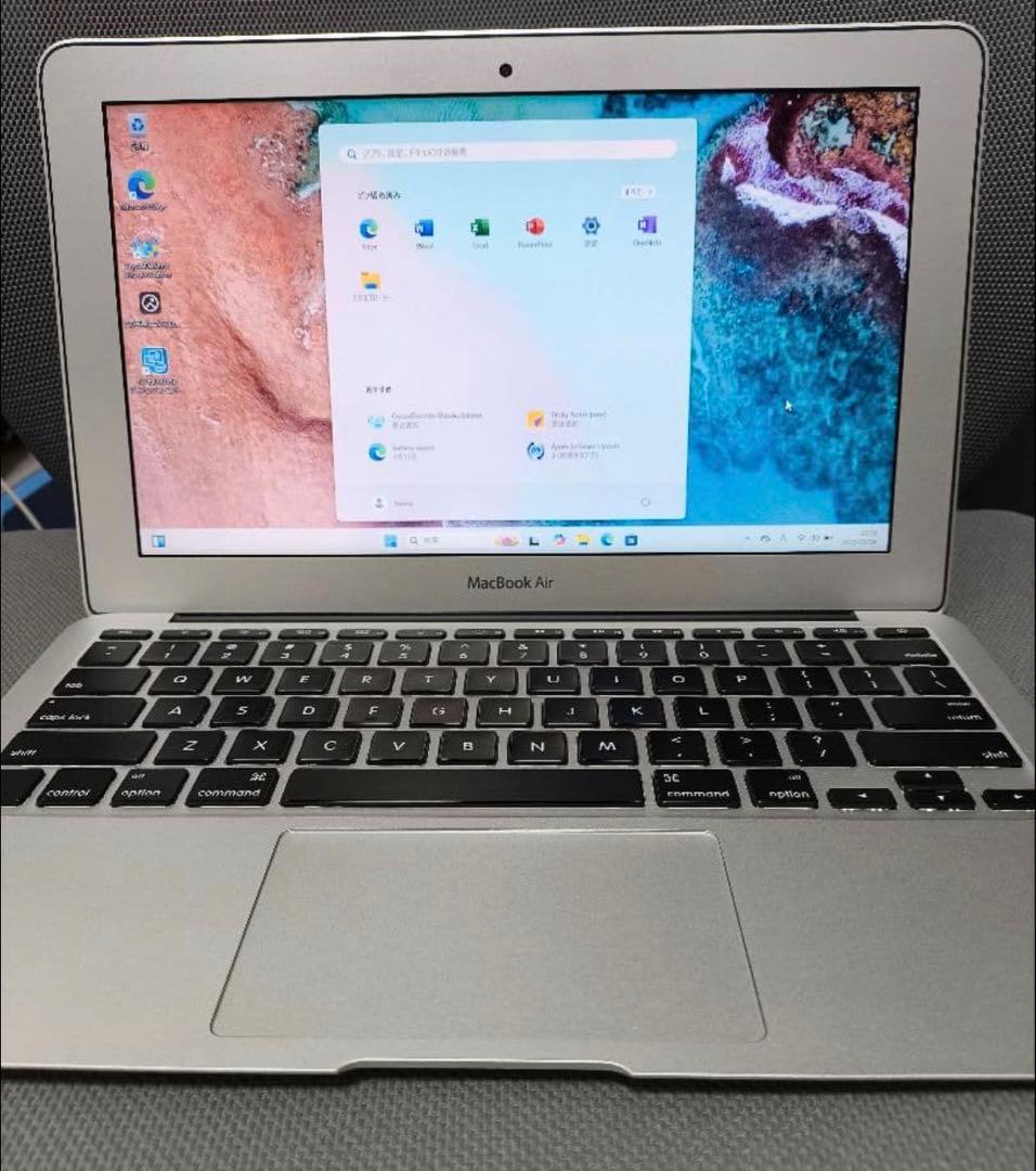 MacBook Air 2013 11インチi5 8GB 256GB Dual