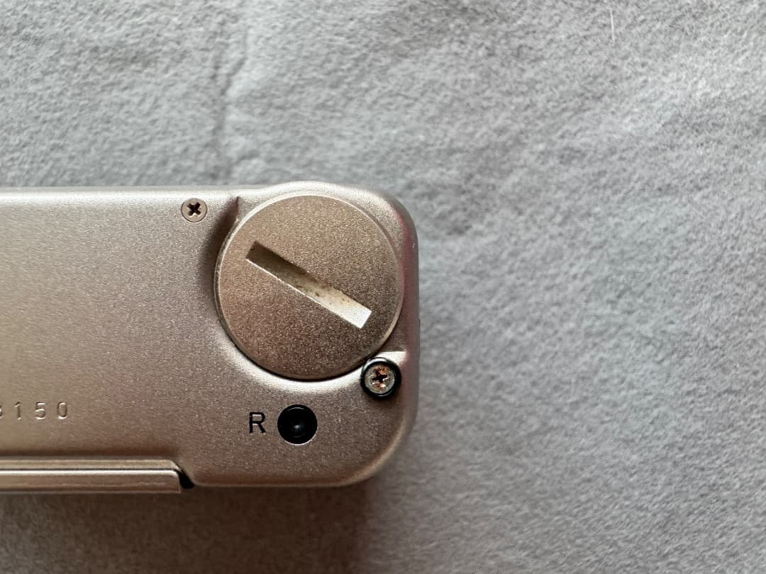 【美品】CONTAX T2 35mm コンパクトカメラ (Carl Zeiss)