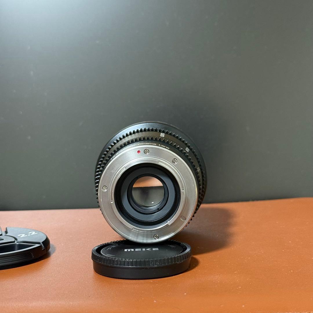 Meike 25mm T2.2 Cinema Lens Xマウント