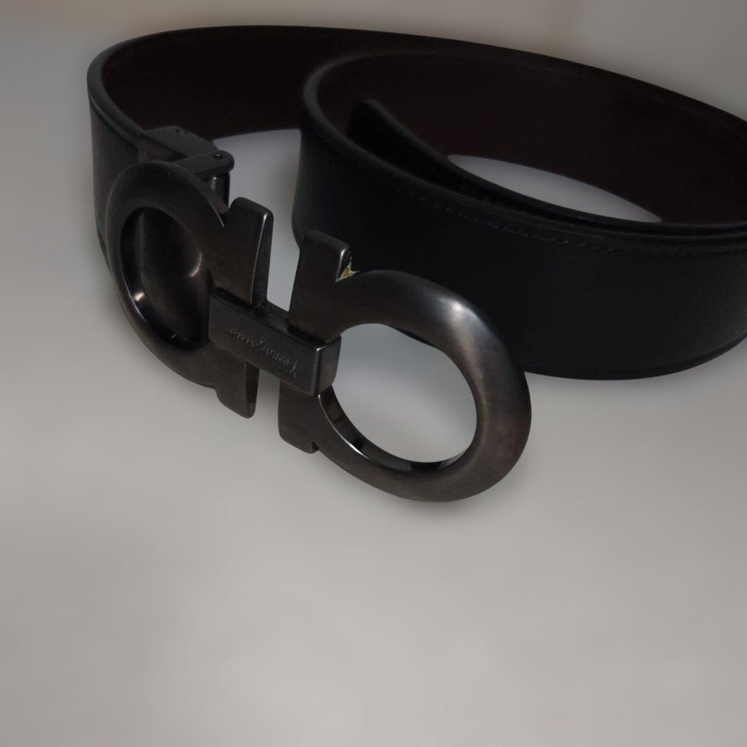 Ferragamo フェラガモ ガンチーニ　マッドグレーバックル　黒レザーベルト