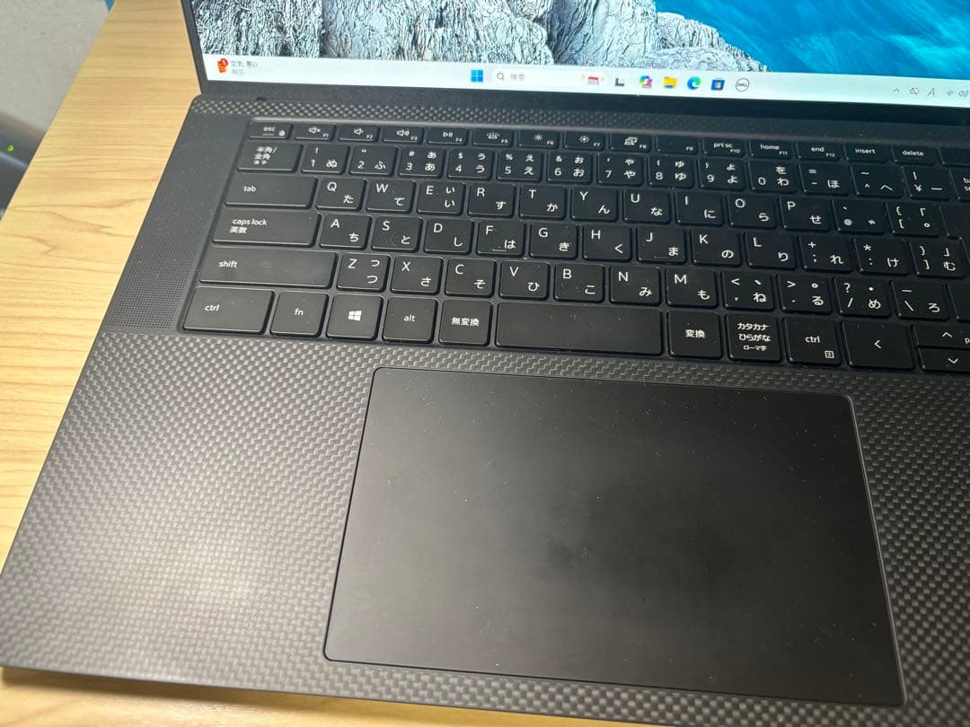 Windowsノート本体 Dell XPS 15 9500 Core i7-10750H 16GB