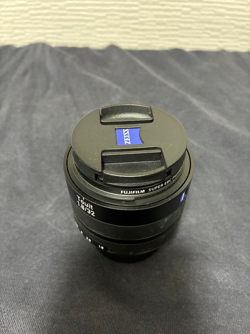 carl zeiss Touit 1.8/32 レンズ