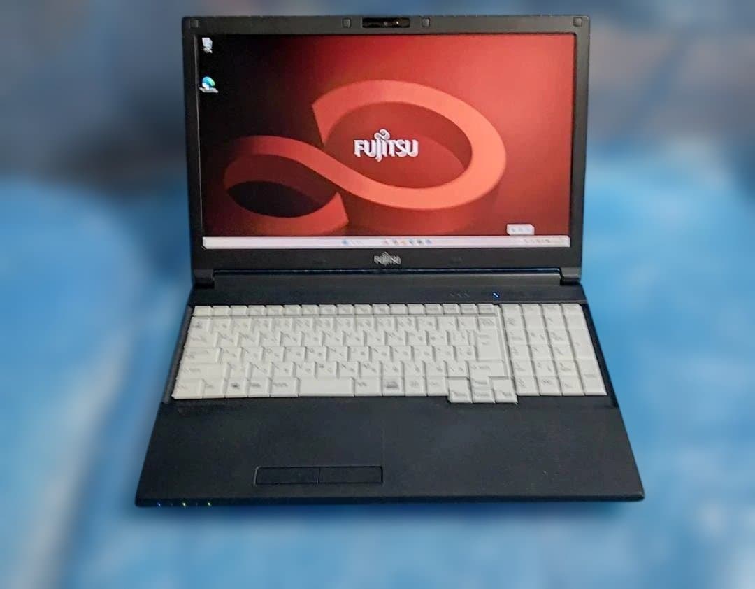 美品 日本製 LIFEBOOK38 Core i7 SSD Win11