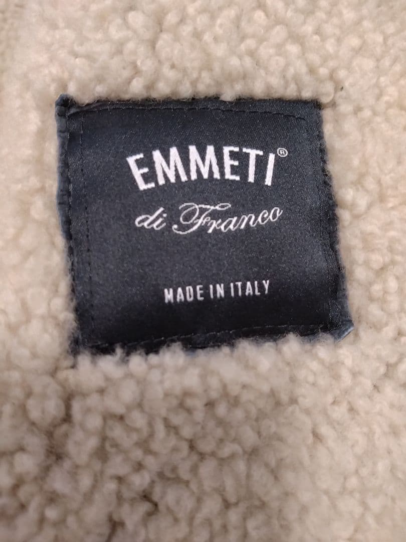 ムートンコート　フード付