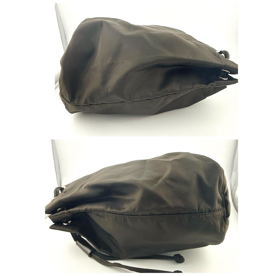 PRADA ナイロン 巾着ポーチ 三角ロゴ カーキ ブラウン MV369