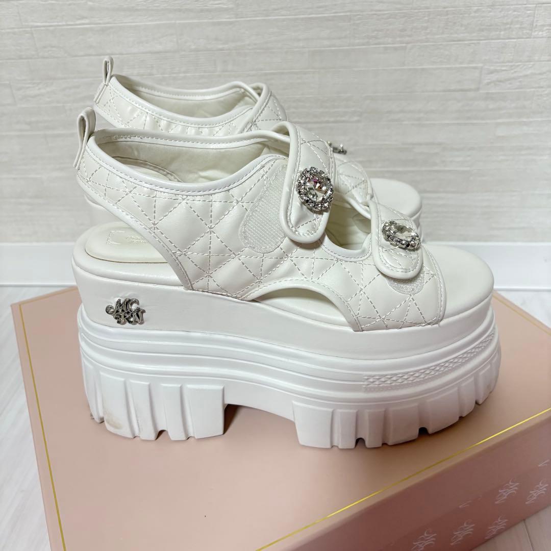 ミシェルマカロン 厚底サンダル 白 Lサイズ 厚底キルティングビジューサンダル