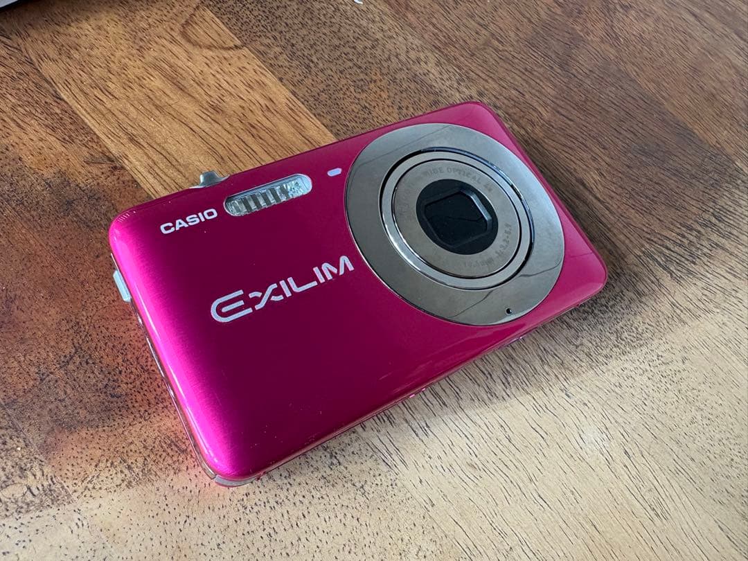 CASIO エクシリム　EX-Z800 ピンク